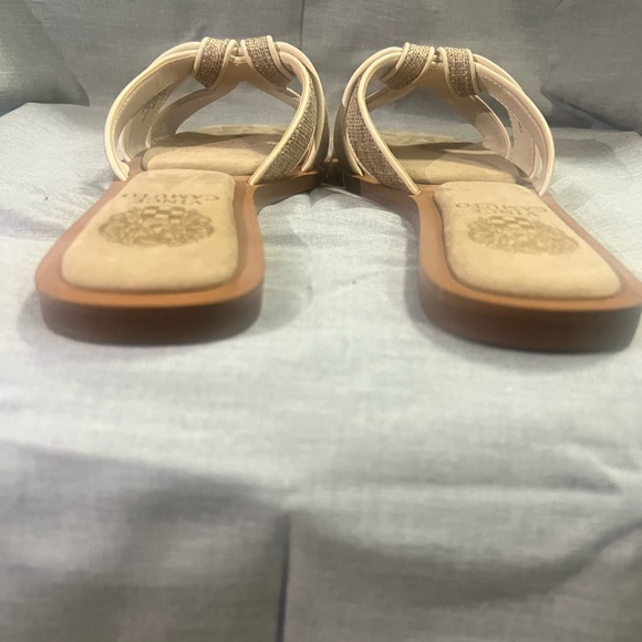 Vince Camuto Sandals - Picture 4 of 5